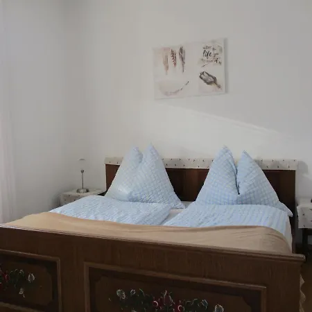 Haus Am Dorfplatz Apartament *