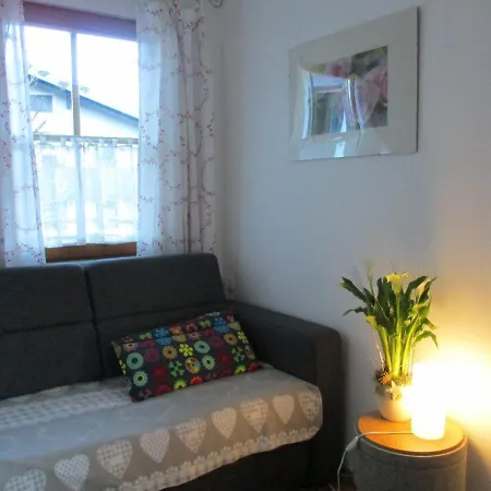 公寓 Haus Am Dorfplatz